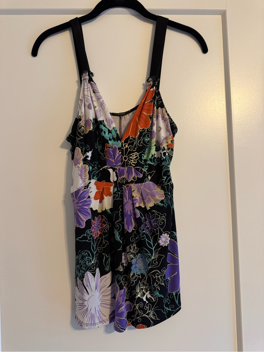 Tahari Black Floral Tank, Small